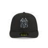 New York Yankees Pre-Curve Fitted Cap in Black