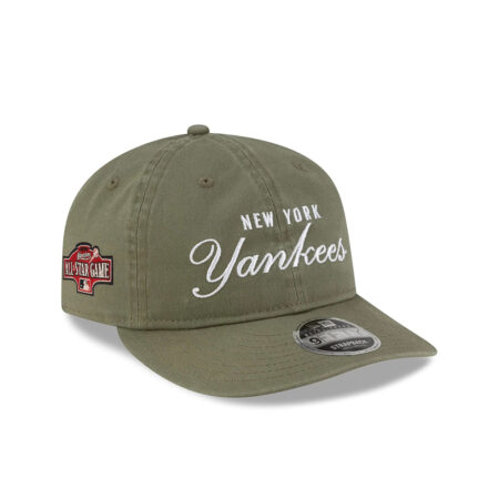New York Yankees Retro Crown Adjustable Cap in Olive