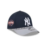 New York Yankees Rope Detail Stretch-Fit Cap in Black