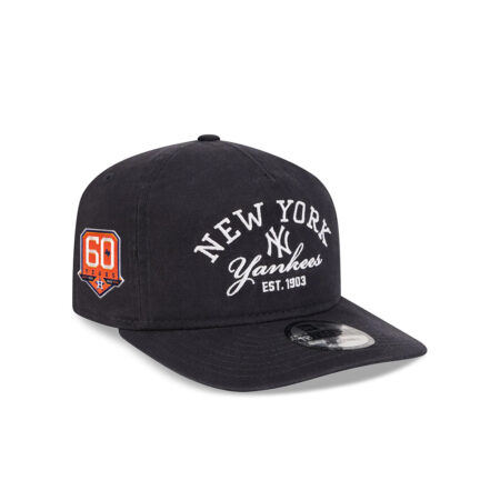 New York Yankees Stacked Wordmark Adjustable Cap in Black