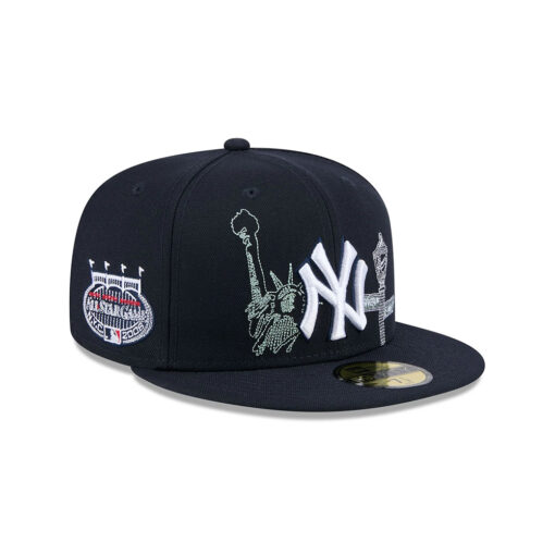 New York Yankees State Outline Fitted Cap in Black