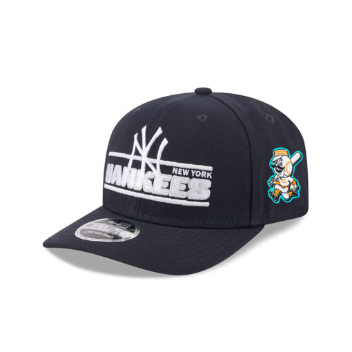 New York Yankees Statement Stretch-Snap in Black