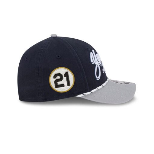 New York Yankees Team Loyal Snapback in Black New York Yankees Team Loyal Snapback in Black