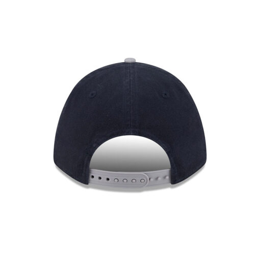 New York Yankees Team Loyal Snapback in Black New York Yankees Team Loyal Snapback in Black