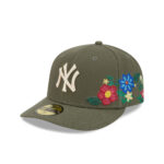 New York Yankees Tonal Floral Fitted Cap in Olive