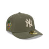 New York Yankees Tonal Floral Fitted Cap in Olive