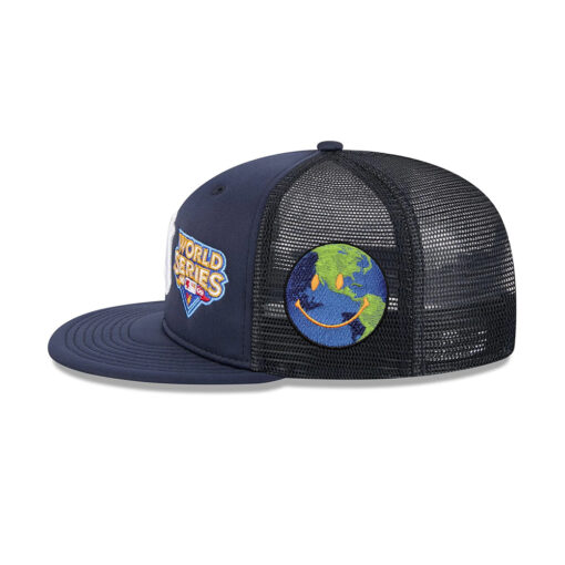 New York Yankees Trophy Pack Trucker Cap in Navy New York Yankees Trophy Pack Trucker Cap in Navy
