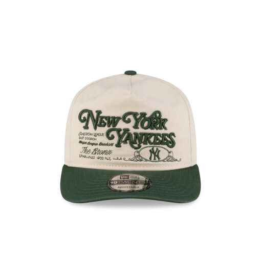New York Yankees Washed Graphic Adjustable Cap in Cilantro Cream New York Yankees Washed Graphic Adjustable Cap in Cilantro Cream