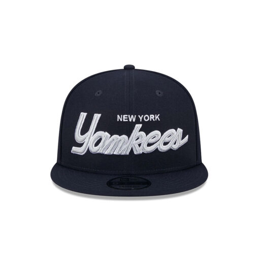 New York Yankees Wordmark Snapback in Black