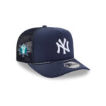 New York Yankees Worn Fabric Trucker Cap in Navy