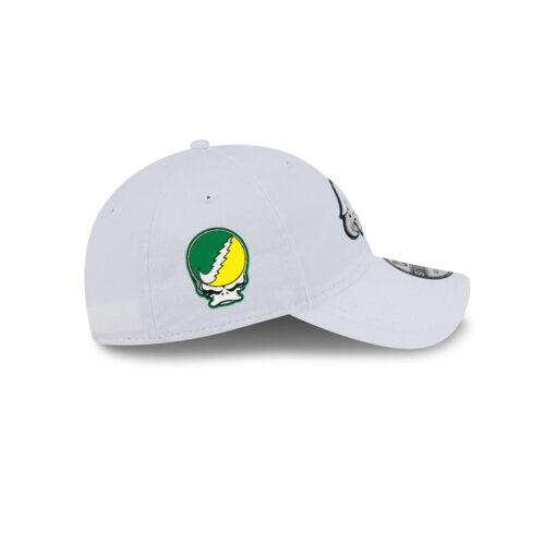 Philadelphia Eagles Adjustable Cap in White Philadelphia Eagles Adjustable Cap in White