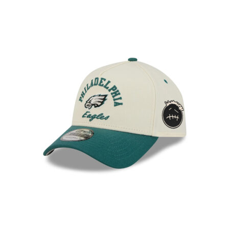 Philadelphia Eagles Arched Snapback Cap in Chrome White
