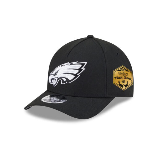 Philadelphia Eagles Black and White Snapback Cap in Black and White