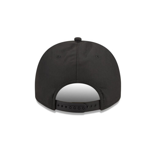 Philadelphia Eagles GORE TEX Snapback Cap in Black