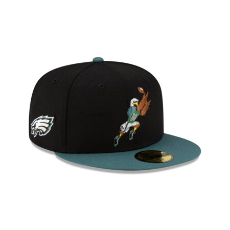 Philadelphia Eagles Mascot Fitted Cap
