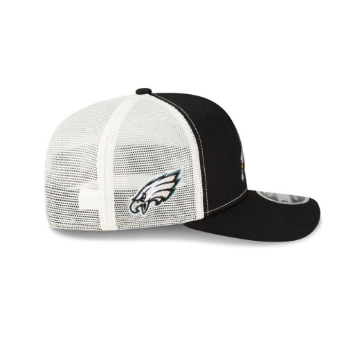 Philadelphia Eagles Mascot Trucker Cap