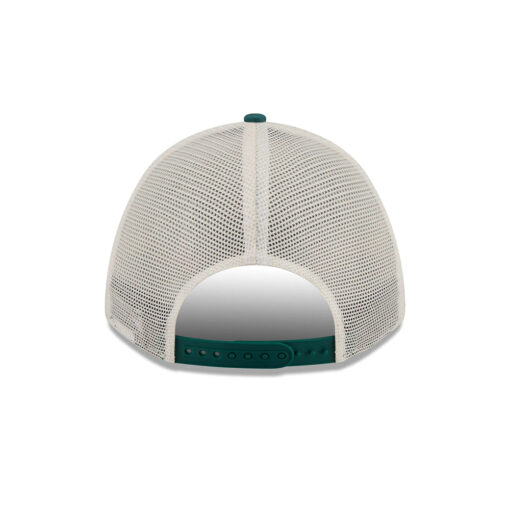 Philadelphia Eagles Retro Chrome Trucker Cap in White Philadelphia Eagles Retro Chrome Trucker Cap in White