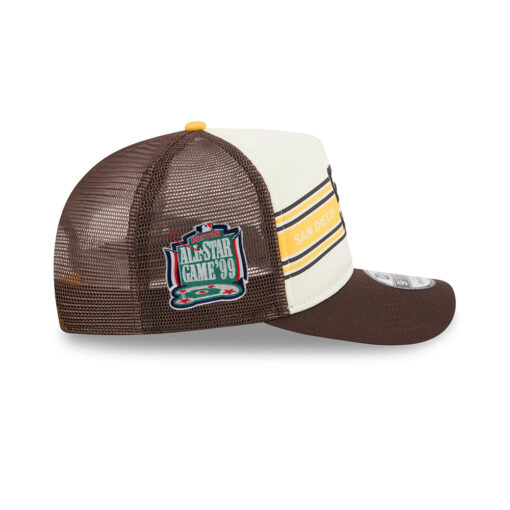 San Diego Padres Banner Mesh Snapback in Brown