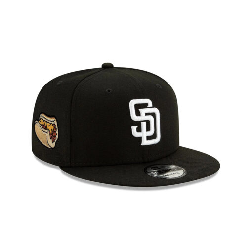 San Diego Padres Core Snapback in Black