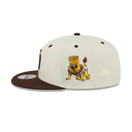 San Diego Padres Mascot Pin Snapback in Cream