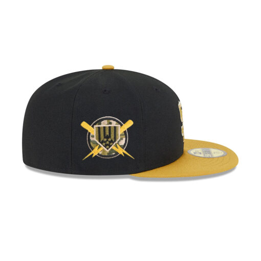 San Diego Padres Metallic Gold Logo Fitted Cap