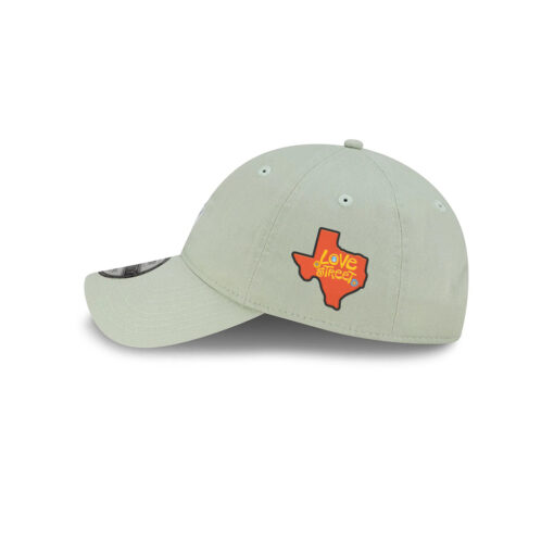 San Diego Padres Mini Logo Seagrass Adjustable Cap in Light Beige