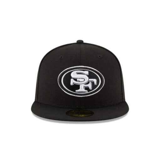 San Francisco 49ers Side Patch Fitted Cap in Black and White