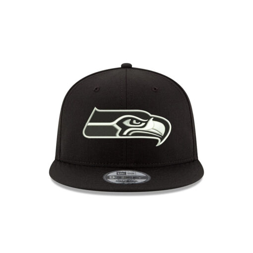 Seattle Seahawks Black Victory Snapback Cap in Black