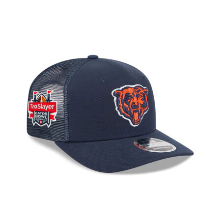 Chicago Bears Bear Head Mesh Back Trucker Hat in Navy