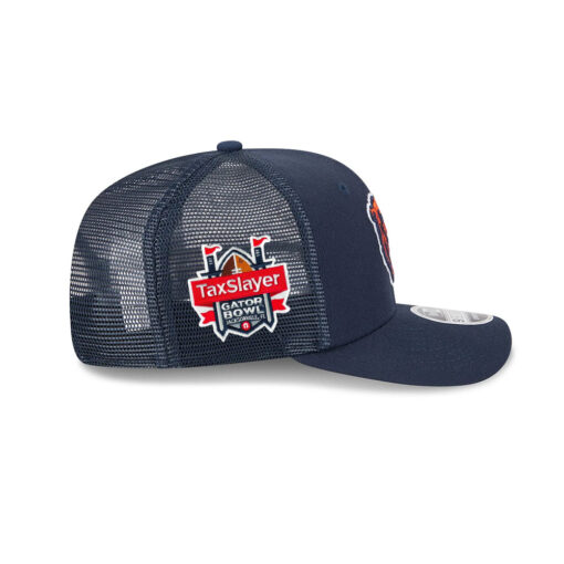 Chicago Bears Bear Head Mesh Back Trucker Hat in Navy