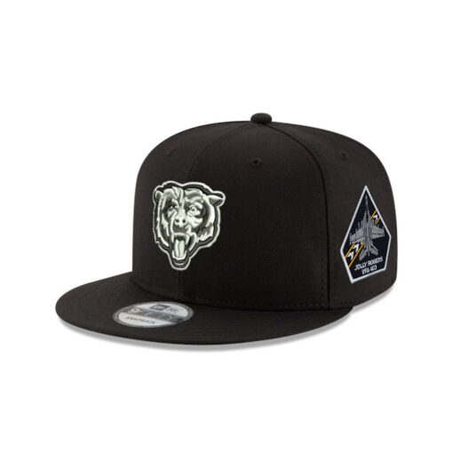 Chicago Bears Black and White Bear Head Side Patch Snapback Hat in Black Chicago Bears Black and White Bear Head Side Patch Snapback Hat in Black