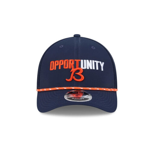 Chicago Bears Community Graphic Snapback Hat in Navy