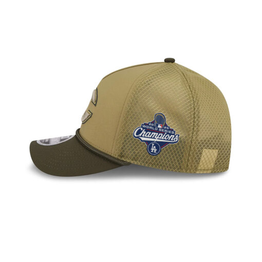 Chicago Bears Military-Inspired A-Frame Trucker Hat in Olive Chicago Bears Military-Inspired A-Frame Trucker Hat in Olive