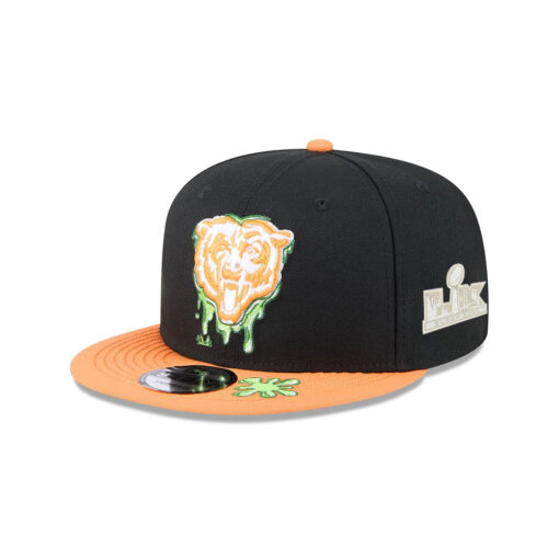 Chicago Bears Slime Graphic Snapback Hat in Green