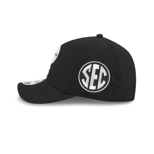 Green Bay Packers Logo A-Frame Snapback Hat in Black and White