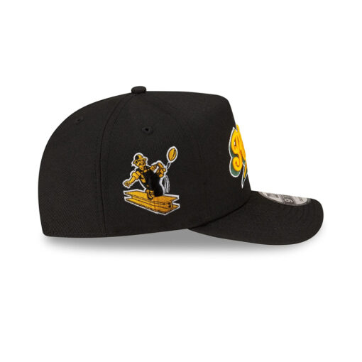 Green Bay Packers Script Logo A-Frame Snapback Hat in Black
