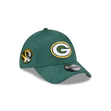 Green Bay Packers Tonal Camo Stretch Fit Hat in Green