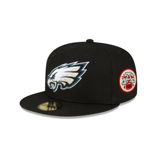 Philadelphia Eagles Eagle Head Side Patch Fitted Hat in Black Philadelphia Eagles Eagle Head Side Patch Fitted Hat in Black