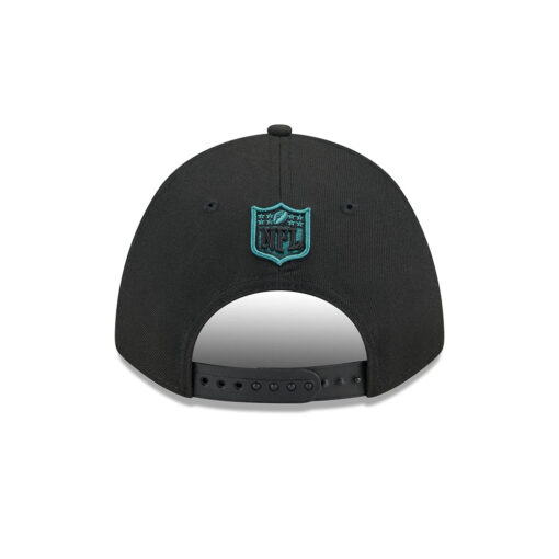 Philadelphia Eagles Eagle Head Side Patch Snapback Hat in Black Philadelphia Eagles Eagle Head Side Patch Snapback Hat in Black