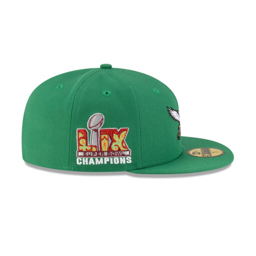 Philadelphia Eagles Flying Eagle Side Patch Fitted Hat in Green Philadelphia Eagles Flying Eagle Side Patch Fitted Hat in Green