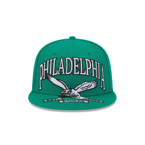 Philadelphia Eagles Oversized Wordmark Flying Eagle Side Patch Fitted Hat in Green Philadelphia Eagles Oversized Wordmark Flying Eagle Side Patch Fitted Hat in Green
