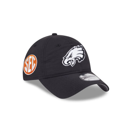Philadelphia Eagles White Eagle Head Side Patch Adjustable Hat in Black