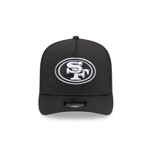 San Francisco 49ers Black and White SF Oval Side Patch A-Frame Snapback Hat in Black