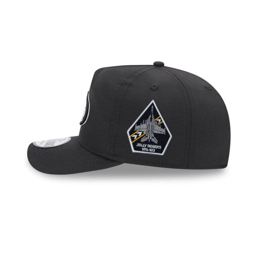 San Francisco 49ers White SF Oval Side Patch Golfer Snapback Hat in Black