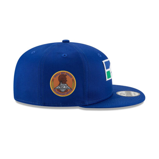 Seattle Seahawks Basic Logo Snapback Hat in Blue