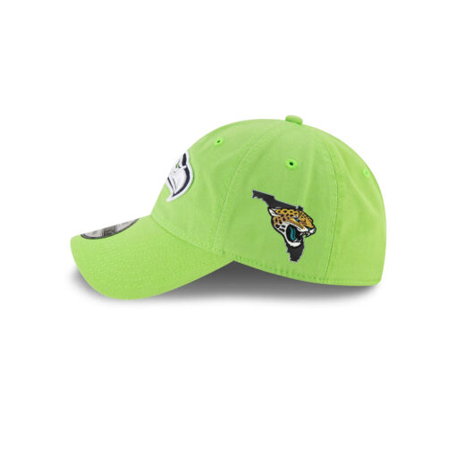 Seattle Seahawks Core Classic Logo Adjustable Hat in Green